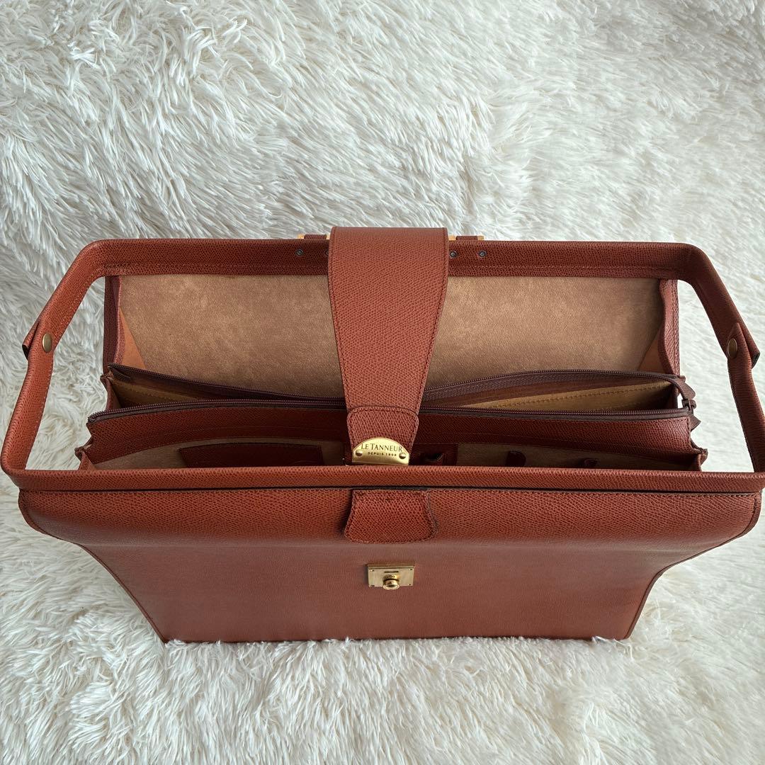 【極美品・鍵付】ルタヌア LE TANNEUR ダレスバッグ ビジネス A4収納
