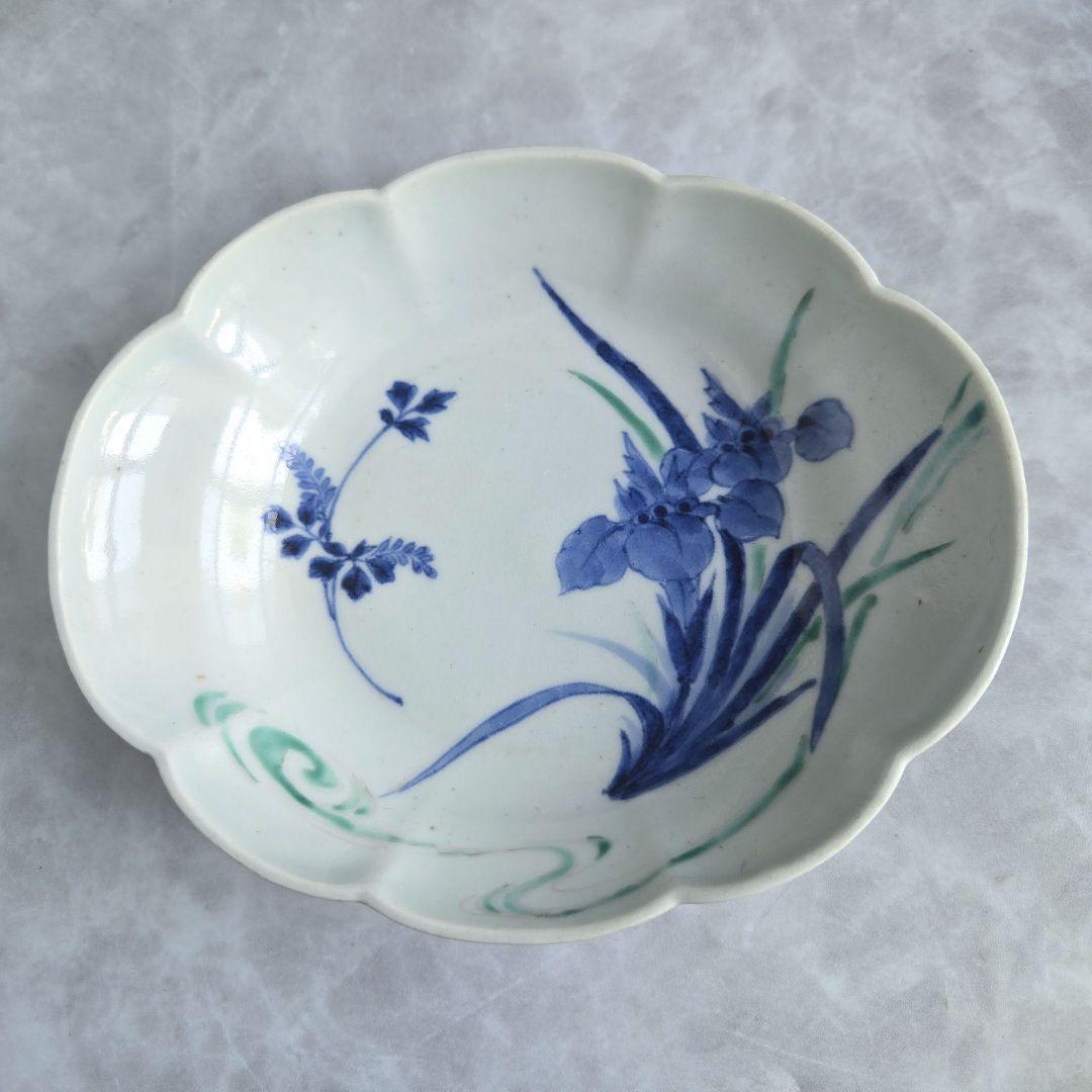 古伊万里　色絵　染付　変形皿　江戸時代　骨董　菖蒲　金直し　金継ぎ　アンティーク