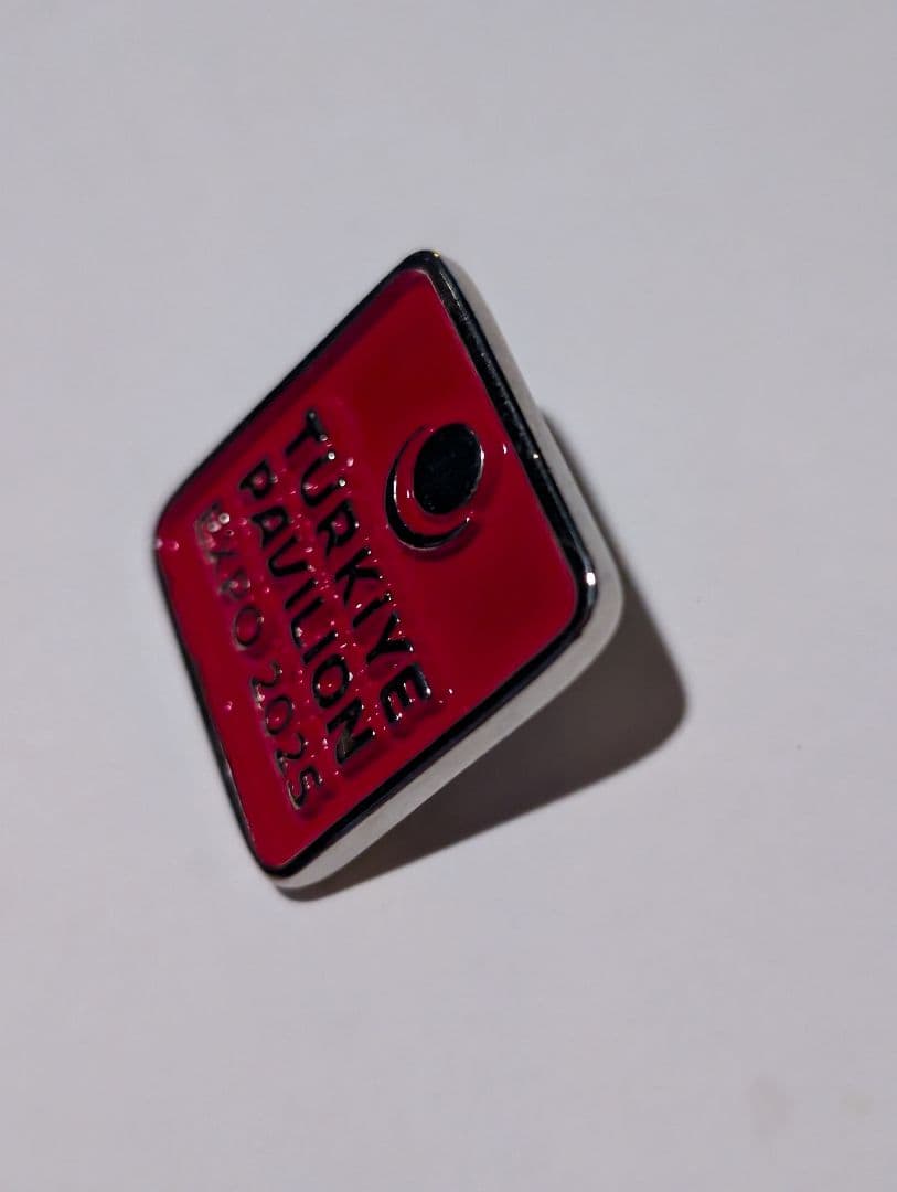 トルコパビリオン　スタッフピンバッチ　大阪・関西万博　レア　EXPO2025