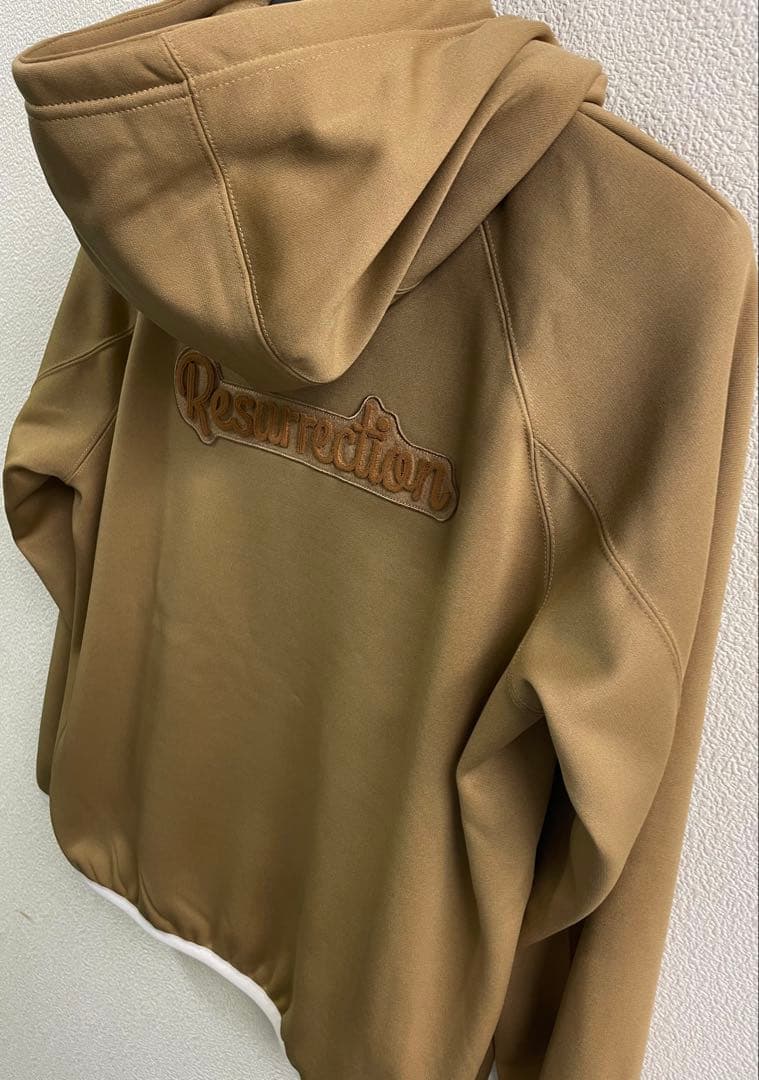 レザレクション　新品　Lサイズ キャメル　パーカー