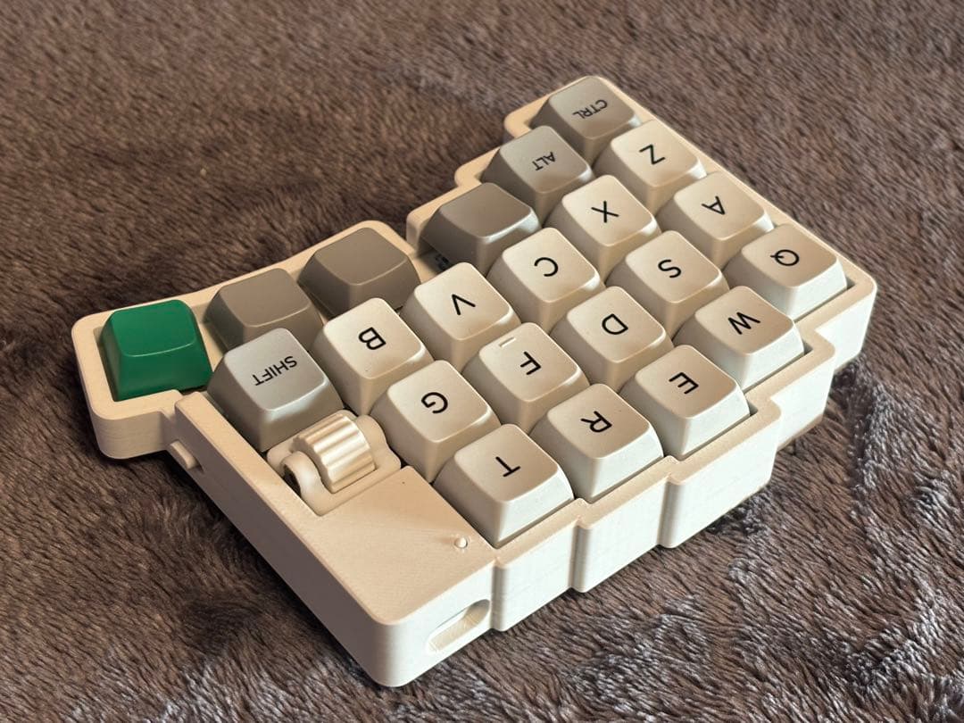 roBa キーボード 組み立て済み トラックボール付き