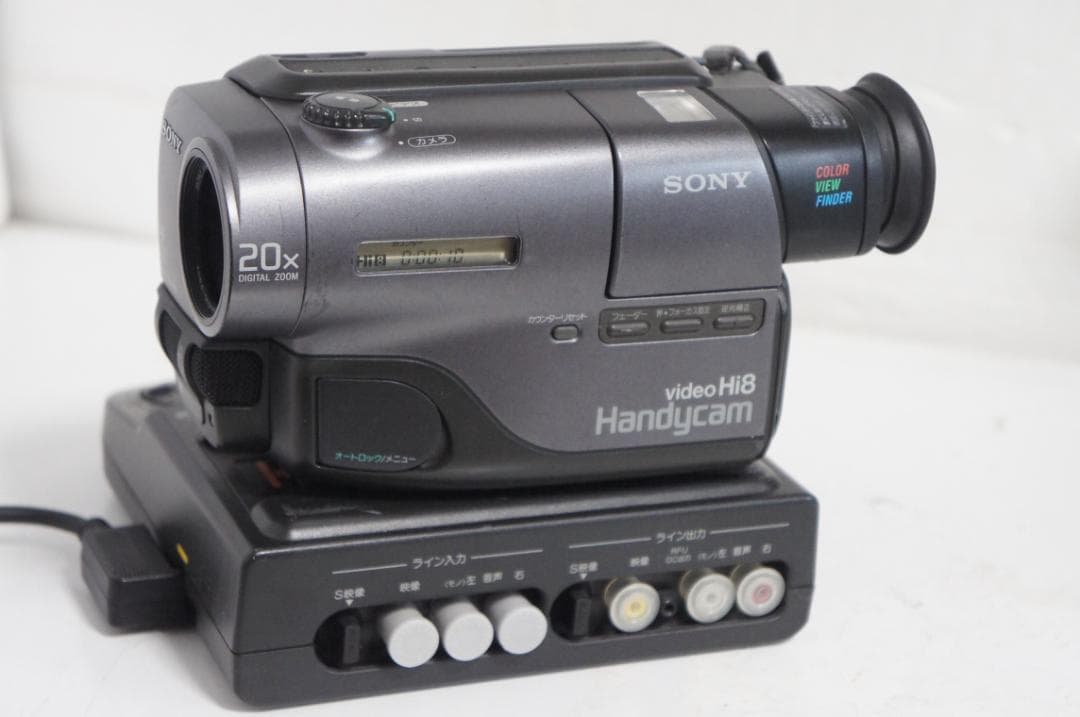 【動作品】CCD-TR11 SONY Hi8ビデオカメラ　8mm 　908