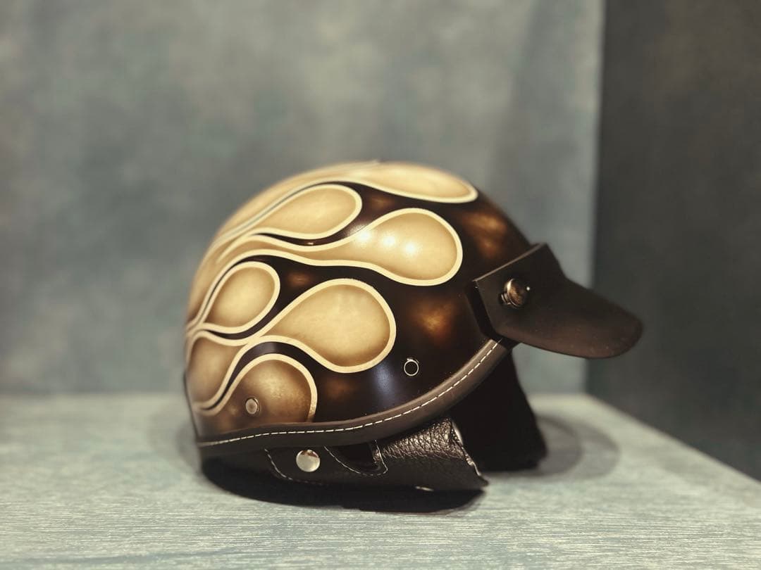 ポリスヘルメット　新品　エイジング加工　ハーレー　チョッパー　ポリヘル