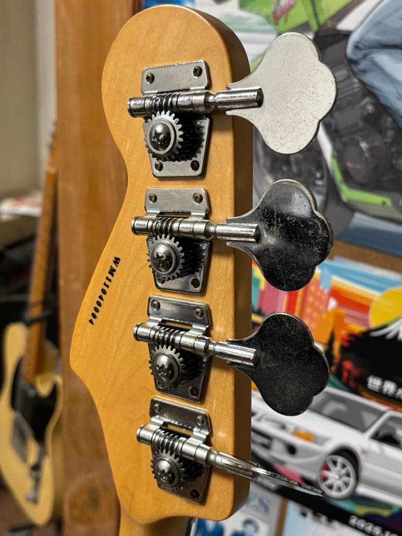 けいおん　秋山澪　ベース　右利き