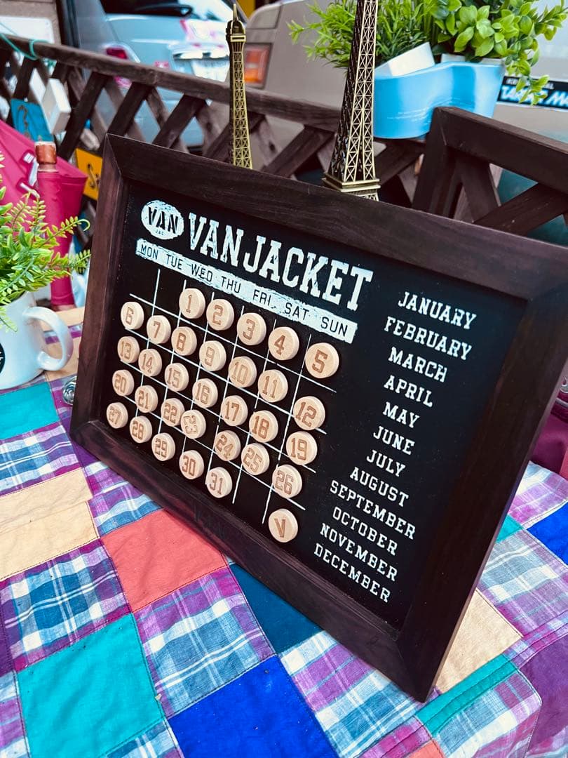 VAN JACkET限定品、万年カレンダーマグネット式