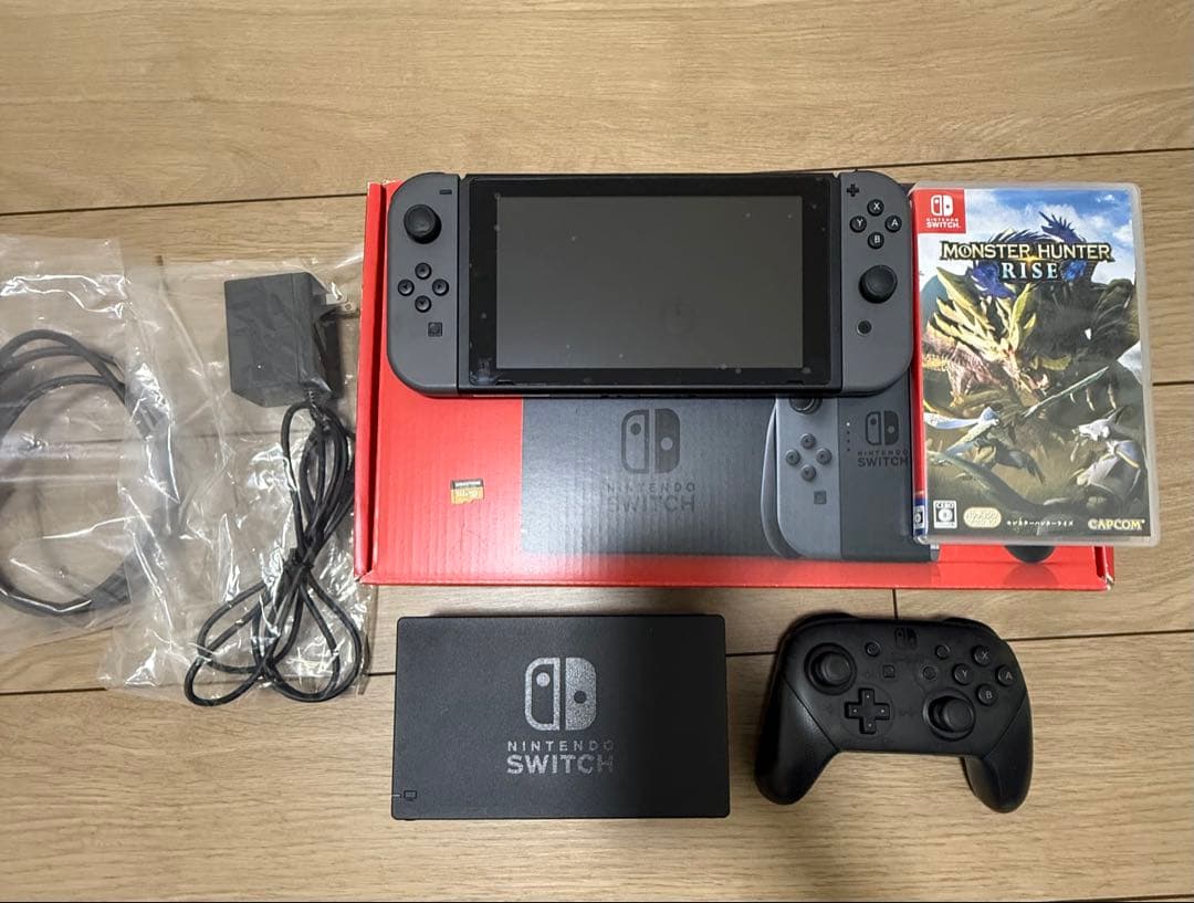 Nintendo Switch 本体 グレー　スイッチ　SDカード付き