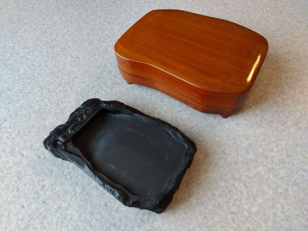 ★時代物★中国★端渓硯★木箱入り★書道★