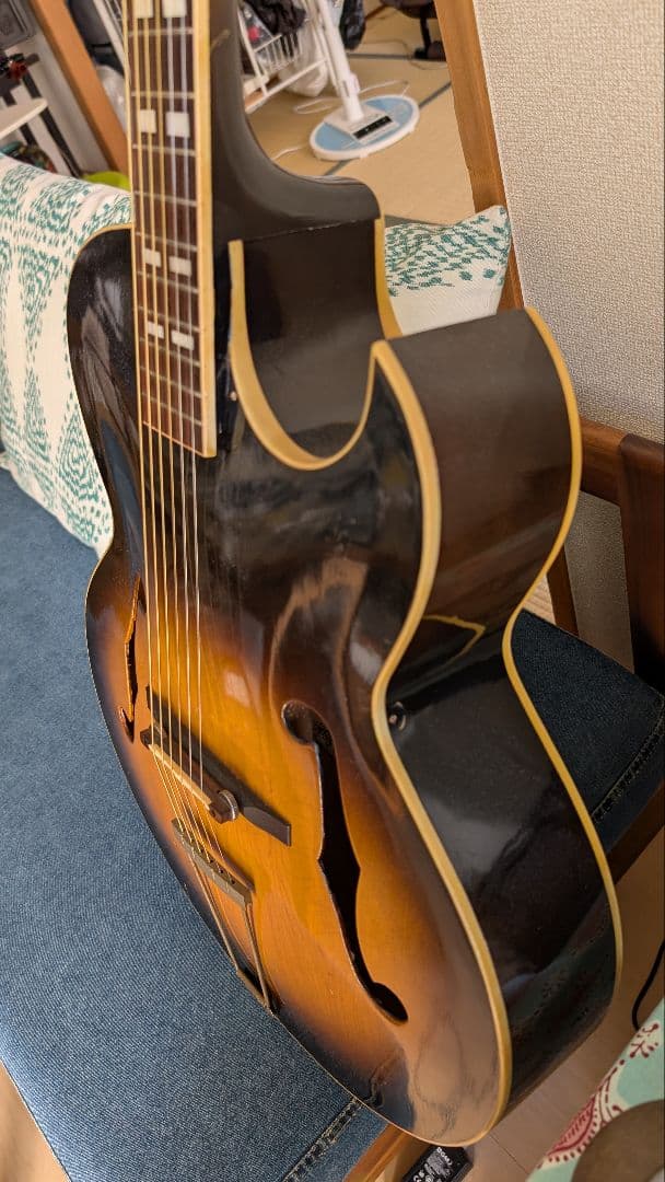サンバースト アコースティックギター フルボディピックギターmontano昭和