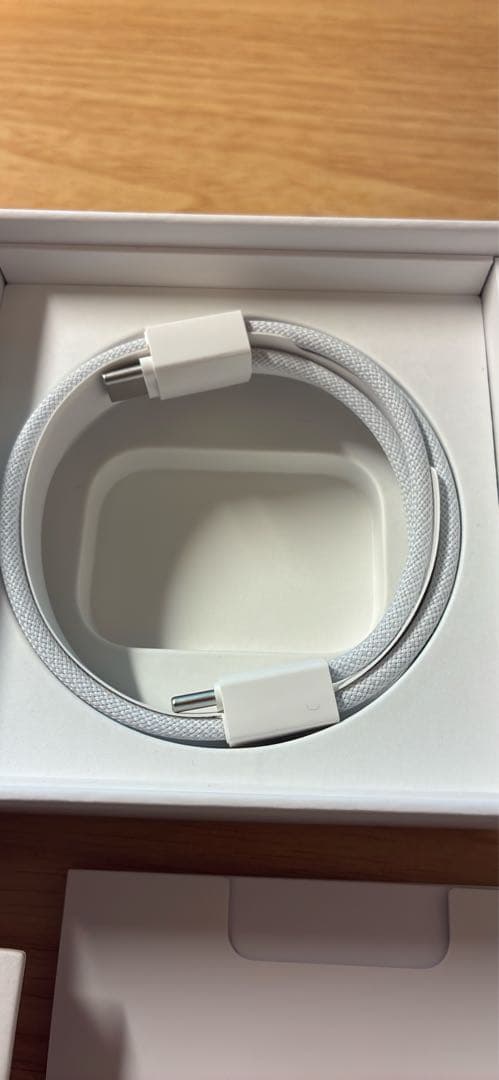 【正規品】AirPods Pro 2(本体+ AppleCare+付属品+箱付)