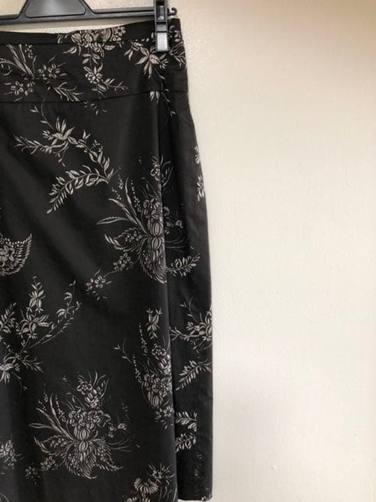 ドリスヴァンノッテンコットンプリントスカート