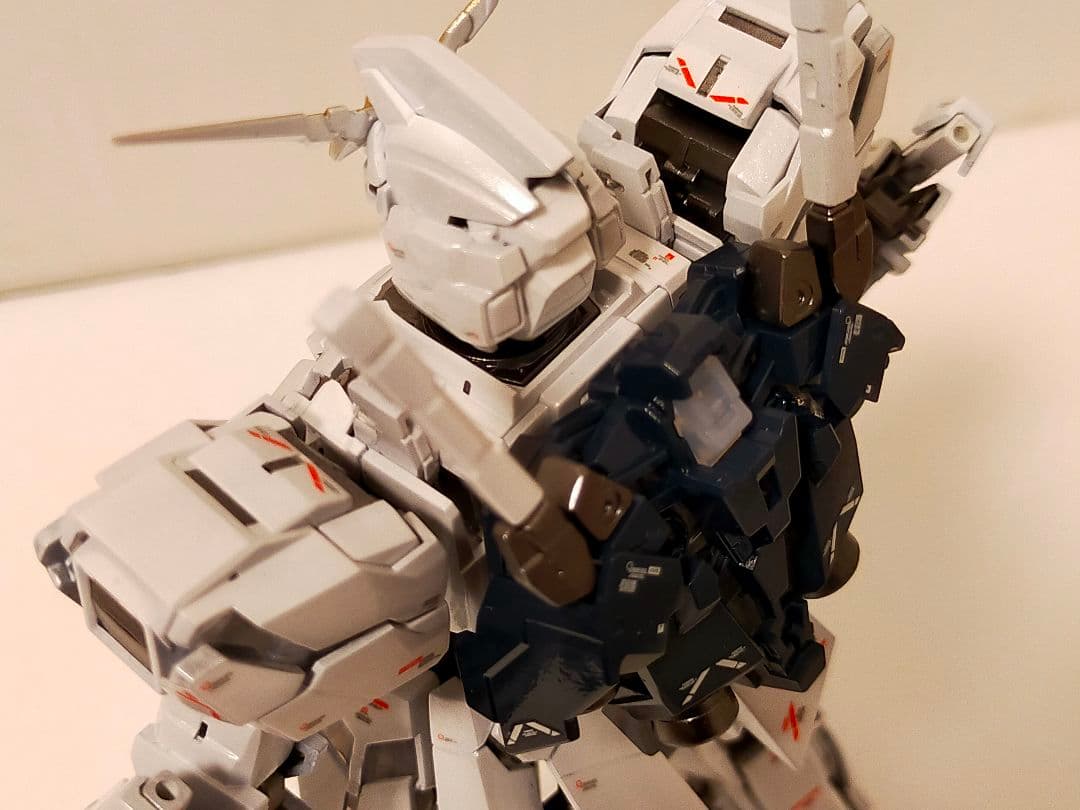 MGEX ユニコーンガンダム 全塗装