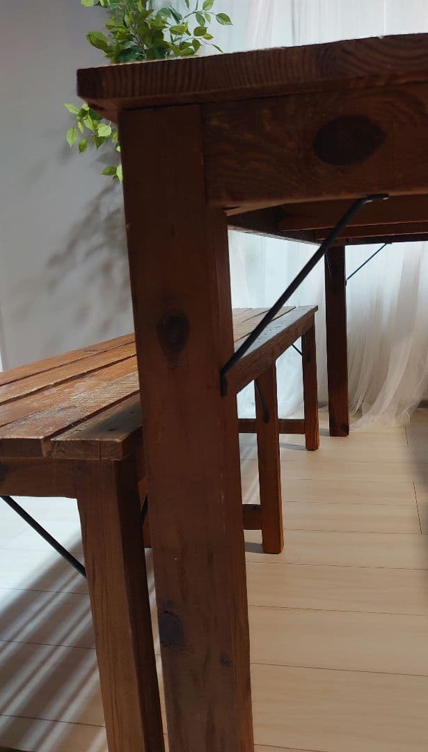 専用です☆CRASHGATE クラッシュゲート ダイニングテーブル