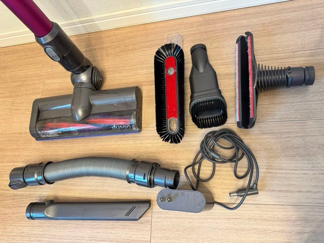 dyson v6 スティッククリーナー SV07