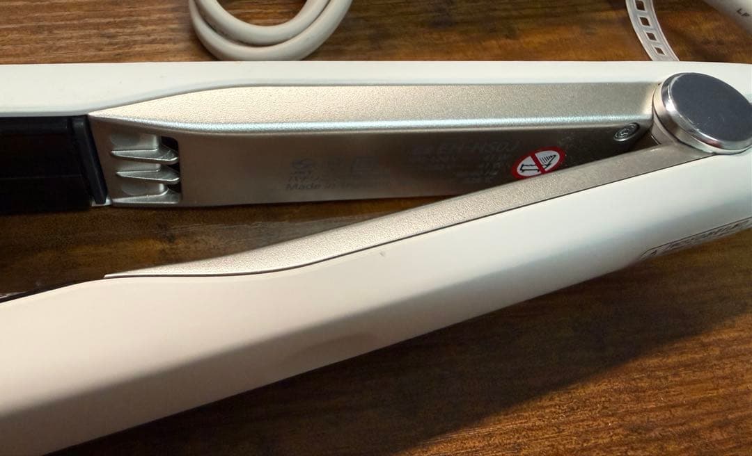 Panasonic ナノケア ストレートヘアアイロン EH-HS0J-W