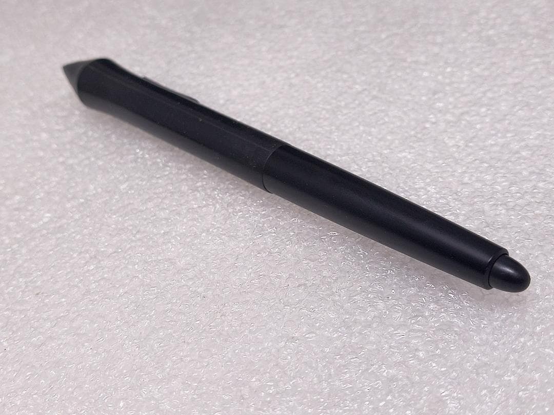 【動作確認済】Wacom Intuos Pro ペンタブレット PTH660K0
