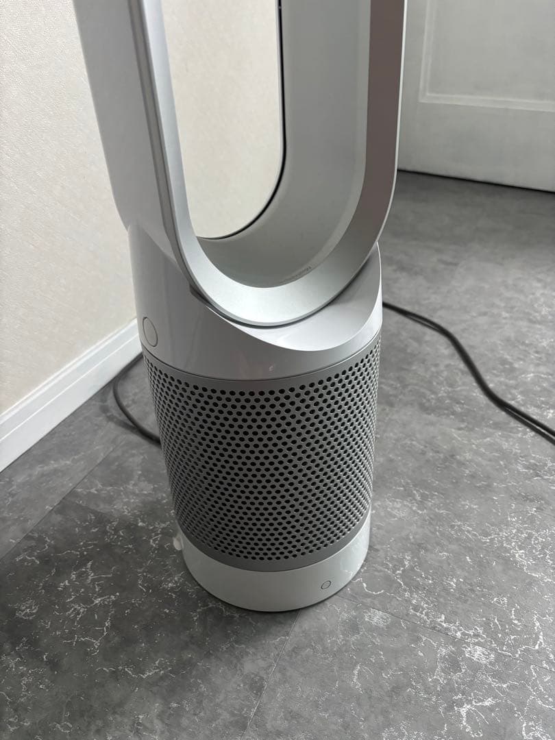 ダイソン空気清浄機付き扇風機ピュアクール（2017年製）