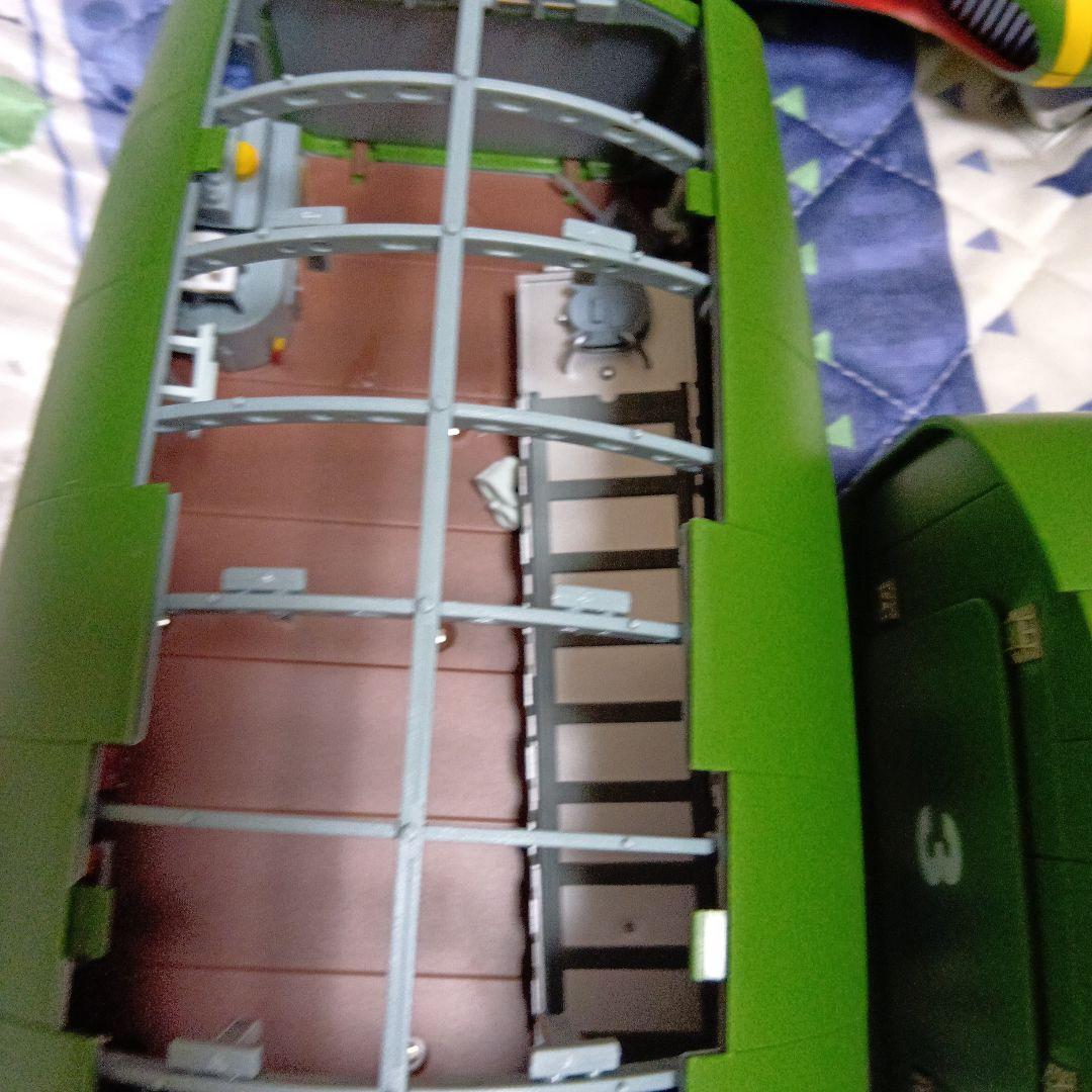 THUNDERBIRD 2 モデルキット　ディアゴスティーニ