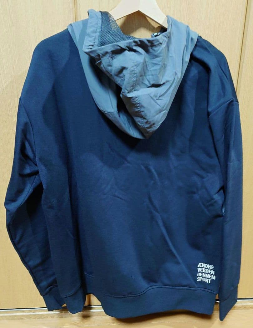 ガンバ大阪 2024 hummel PLAY スウェットフルジップフーディー O