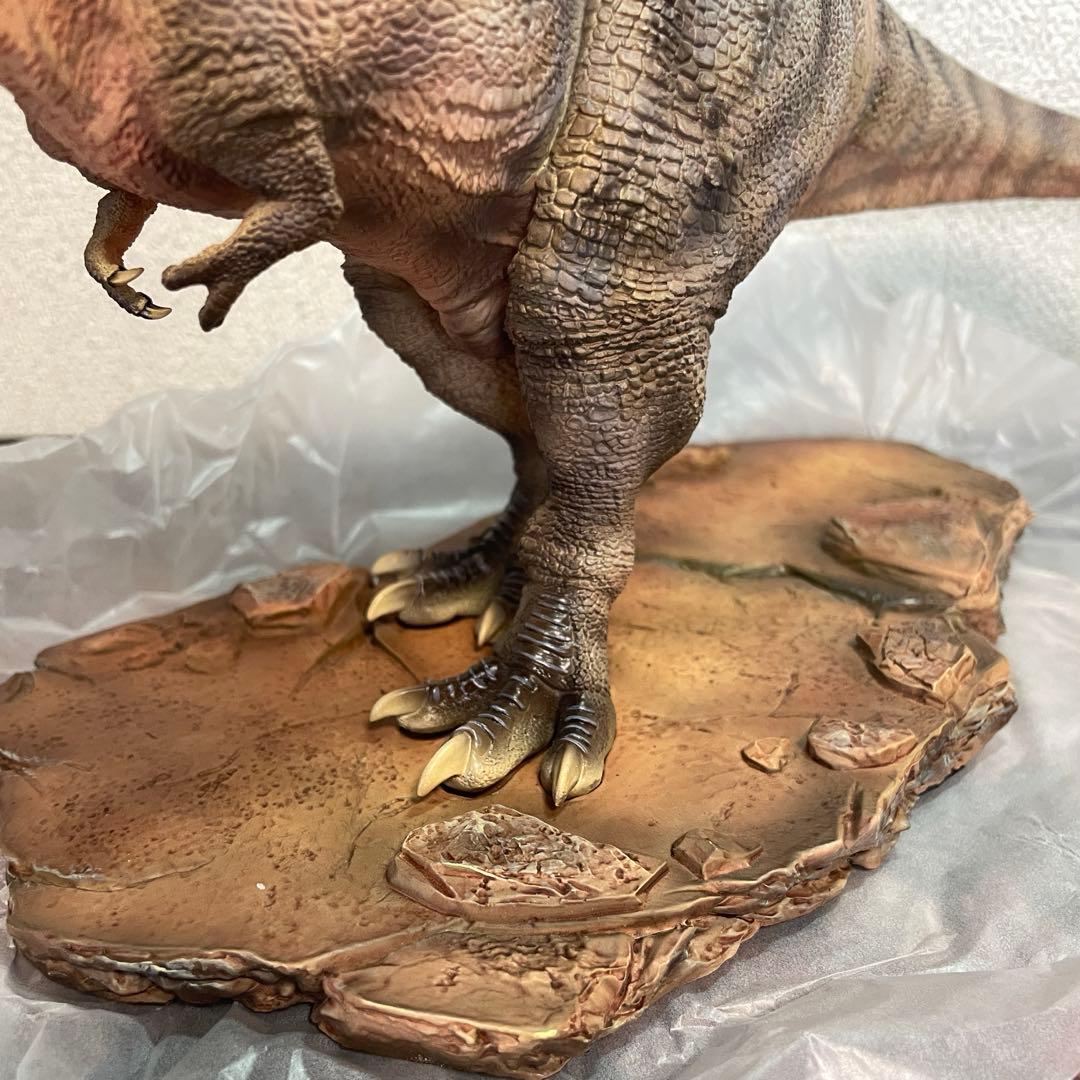 【新品、限定品】ティラノサウルス フィギュア 約35cm 壽屋