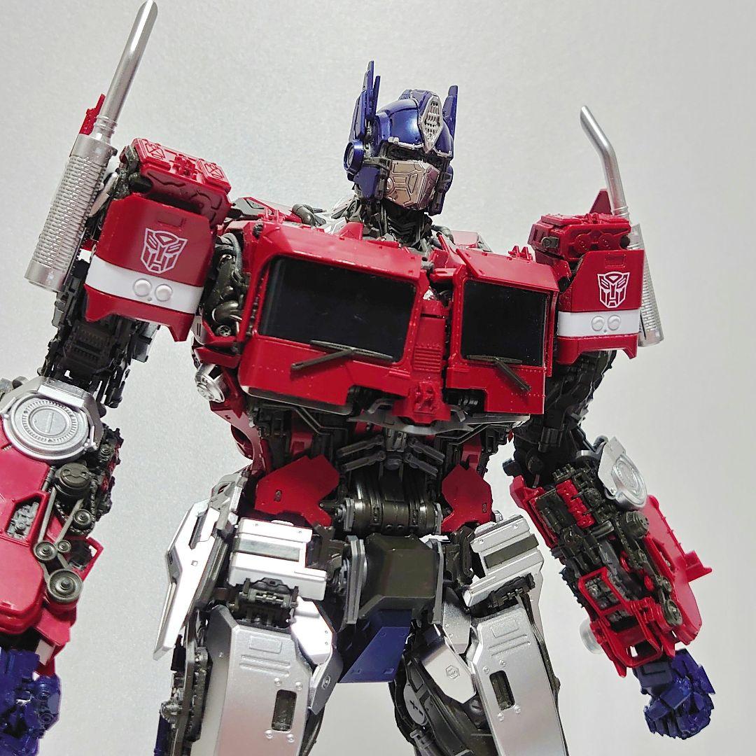 童友社 トランスフォーマー　オプティマスプライム　プラモデル　完成品