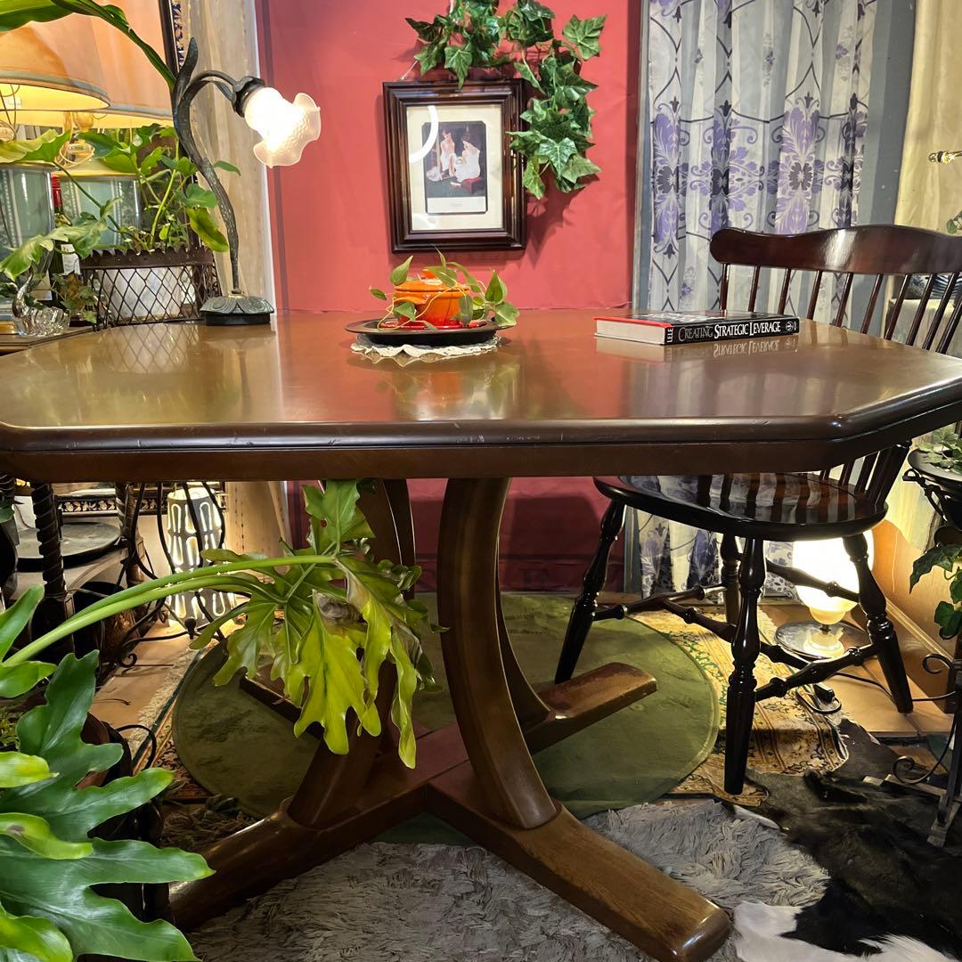 moi 　カリモク　ヴィンテージ オーク　８角　ダイニングテーブル