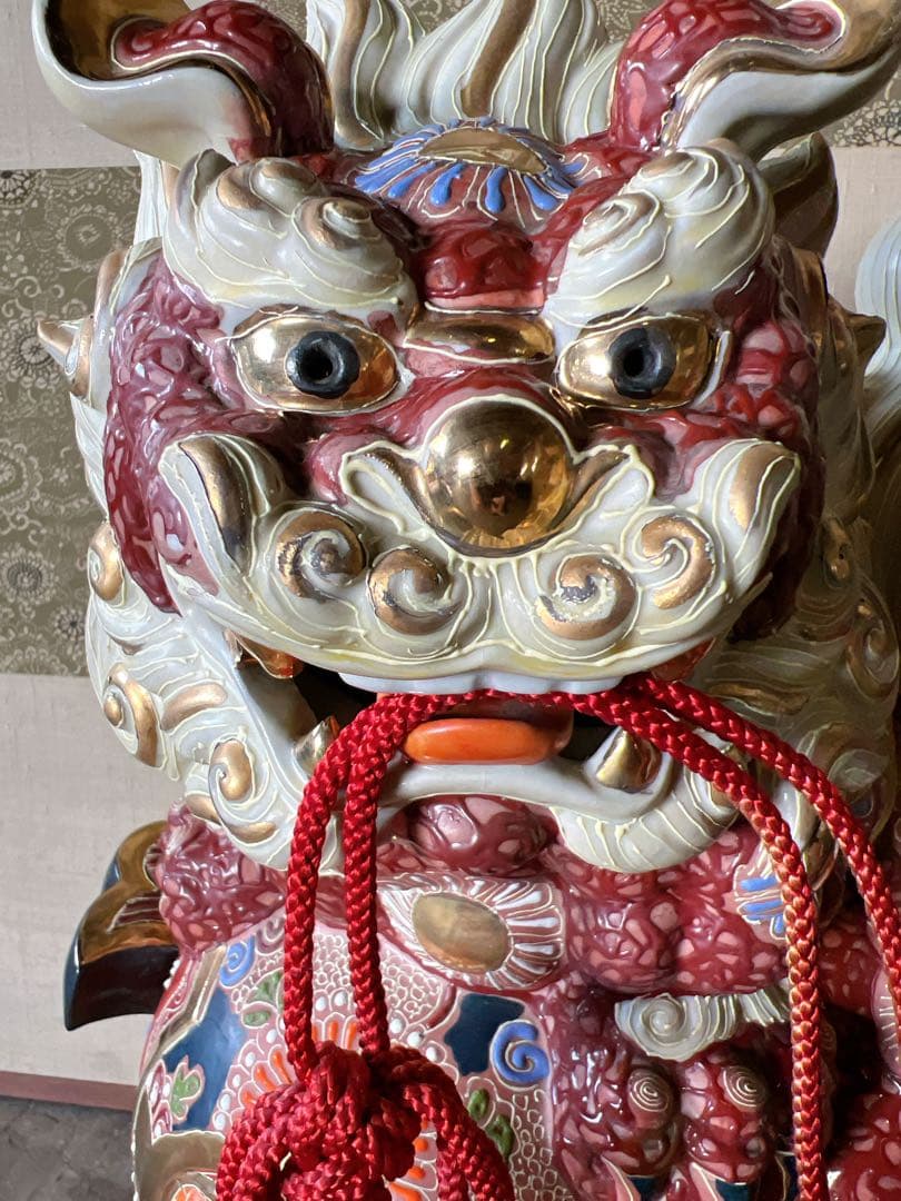 九谷焼　小槌乗り獅子 獅子 縁起物 置物 陶器 金彩 狛犬 魔除け 陶器