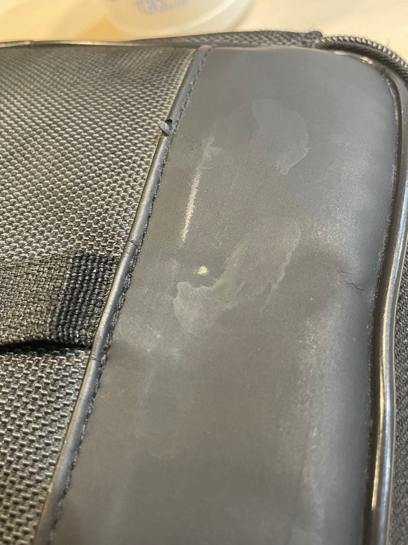 ニンテンドー　Switch本体　ジョイコン　ARMSセット　持ち運びバッグ付き