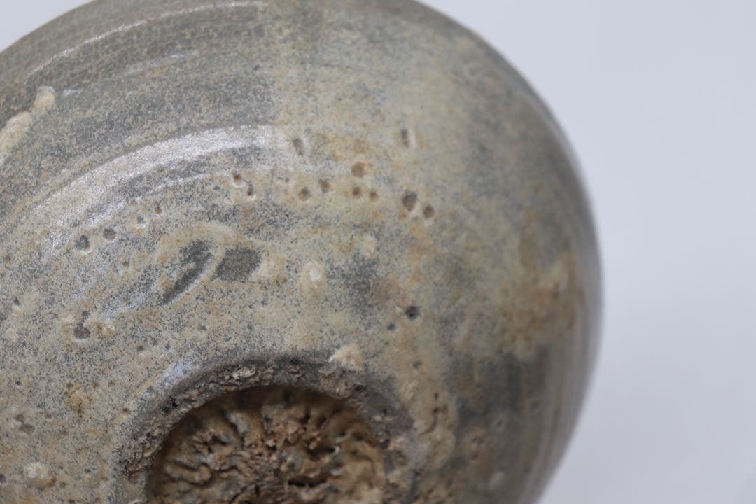 李朝　粉青釉茶碗　アンティーク　送料込み0528