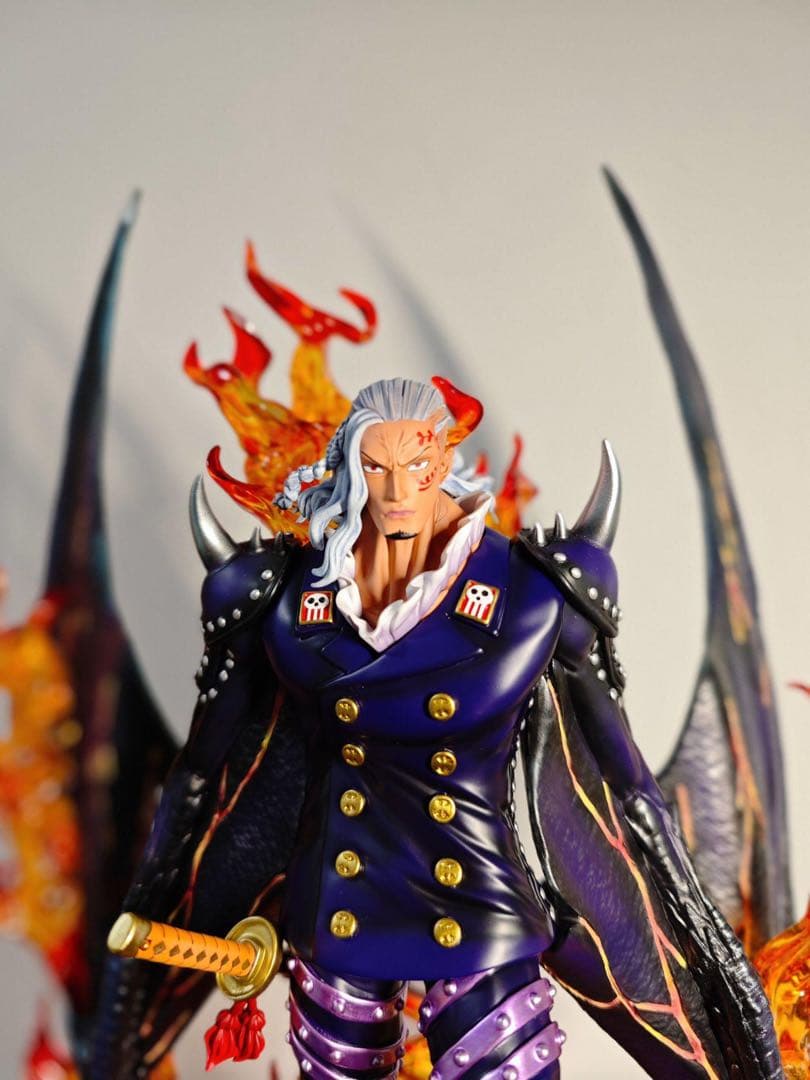 ONE PIECE ワンピース 【人獣 】キング フィギュア ガレージキット