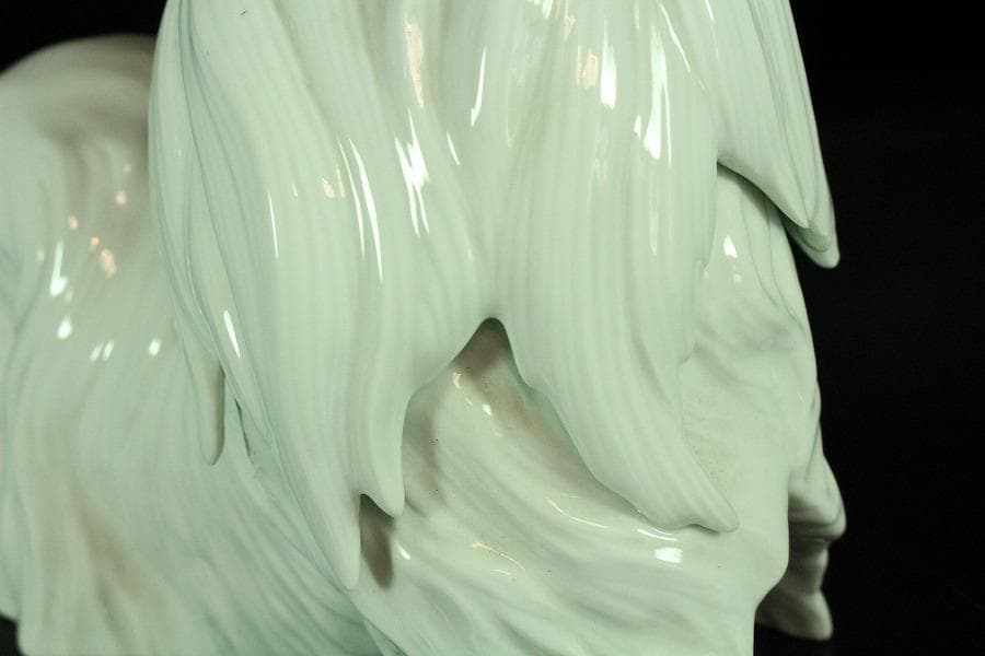 平戸 白磁 犬 置物 在銘 25cmx12cm(K-A203)