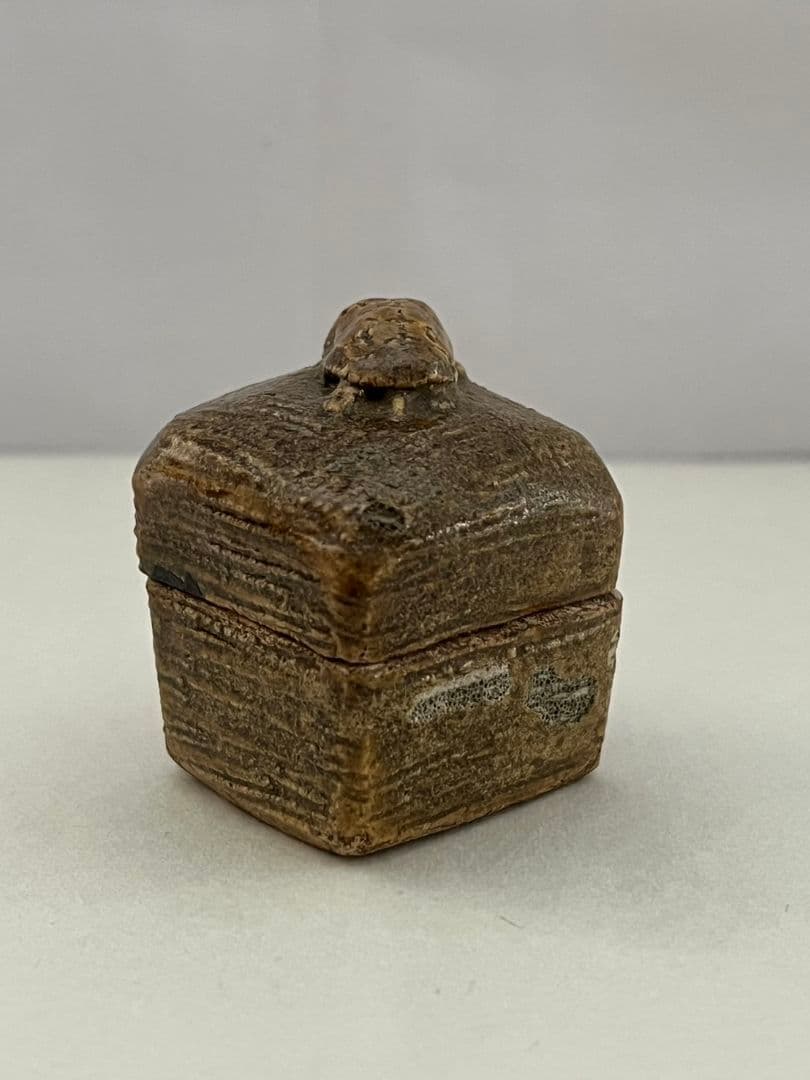 古織部香合 角形 亀 茶道具