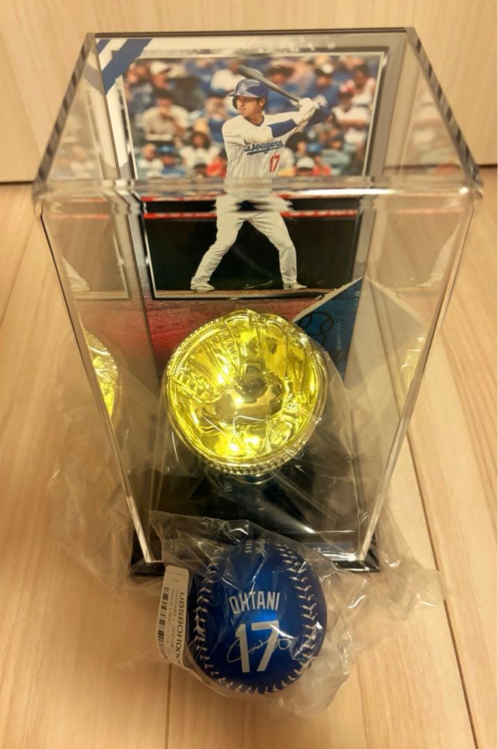 大谷翔平 50／50 記念 ボール ブルー　➕　ディスプレイケース　セット