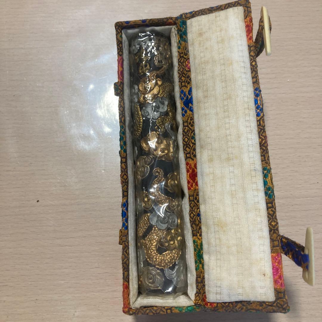 中国製 装飾的な筒 オリジナルケース付き