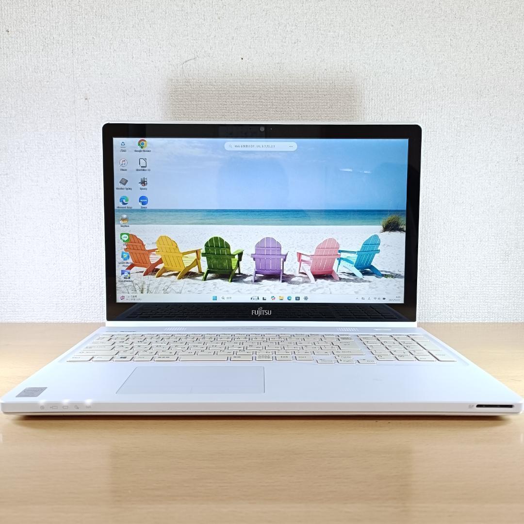 ノートPC Core i7 Windows11 SSD メモリ16GB 富士通