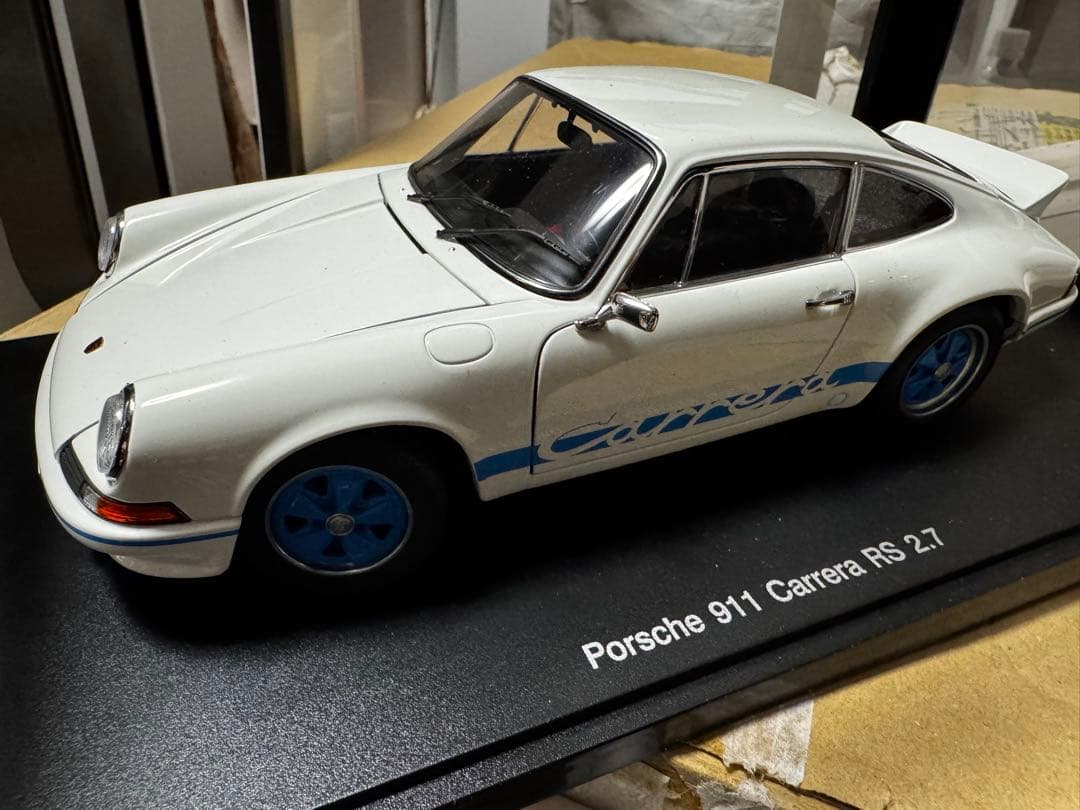 絶版 Porsche 911 Carrera RS 2.7 オートアート