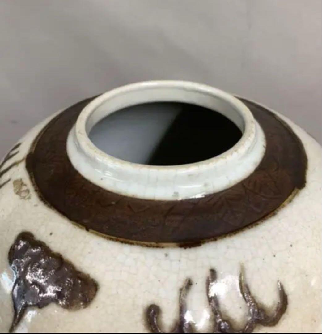 雲龍紋壺　紫檀蓋付き 共箱付き　中国大明時代