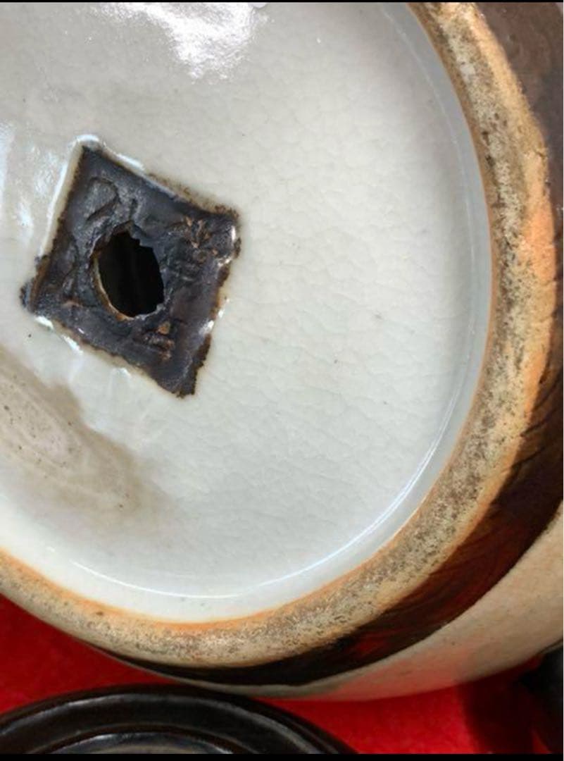 雲龍紋壺　紫檀蓋付き 共箱付き　中国大明時代