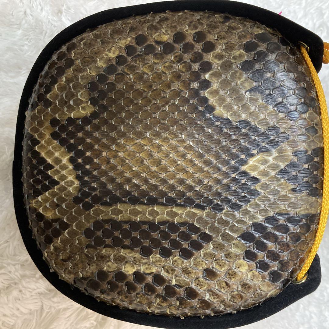 【美品】三線 本皮 本革 蛇皮 蛇革 三味線 琉球 沖縄　沖縄三味線