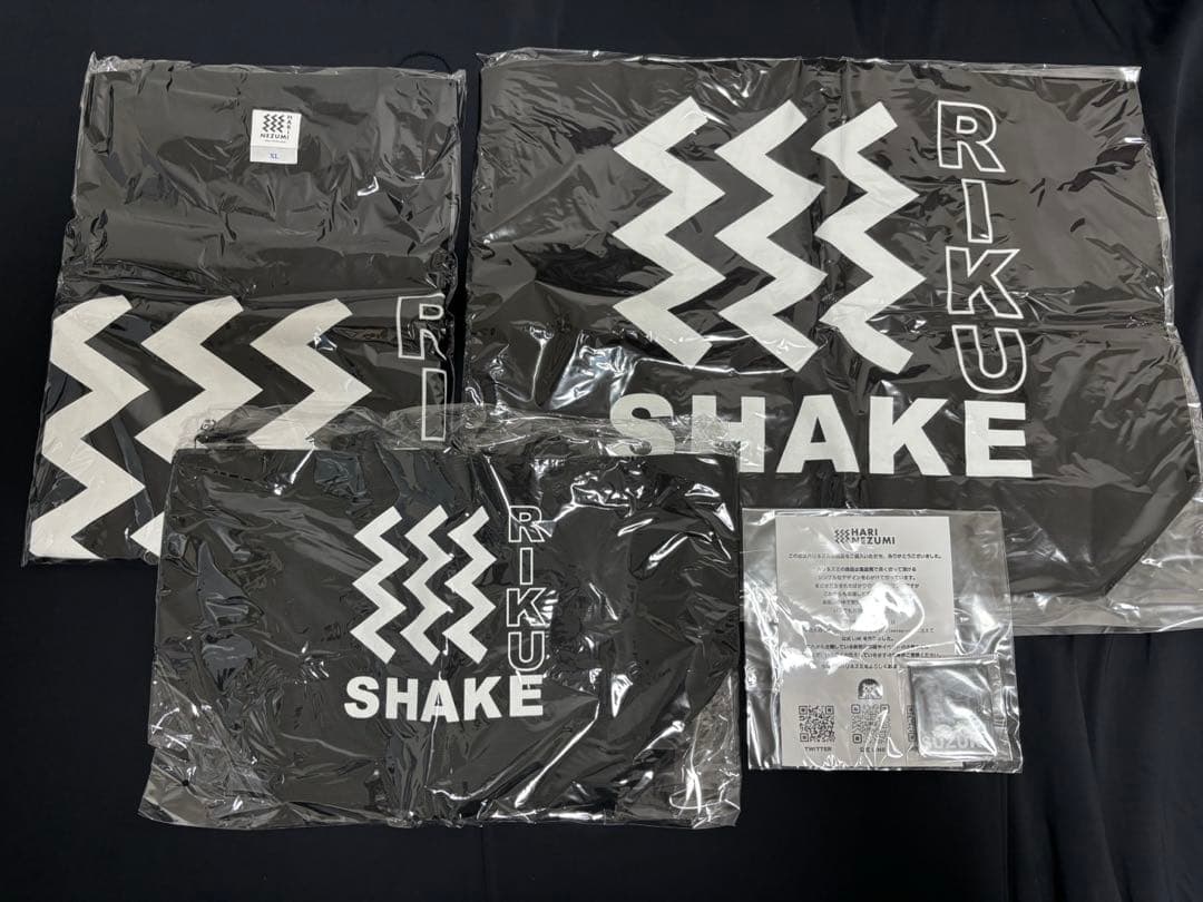 HARINEZUMI×SHAKE RIKUフルセット ブラック&白Tシャツ XL