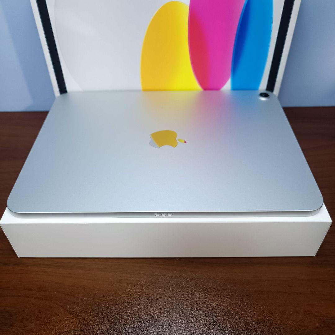 新品同様 iPad 11インチ (A16) WiFi 128GB キーボード付き