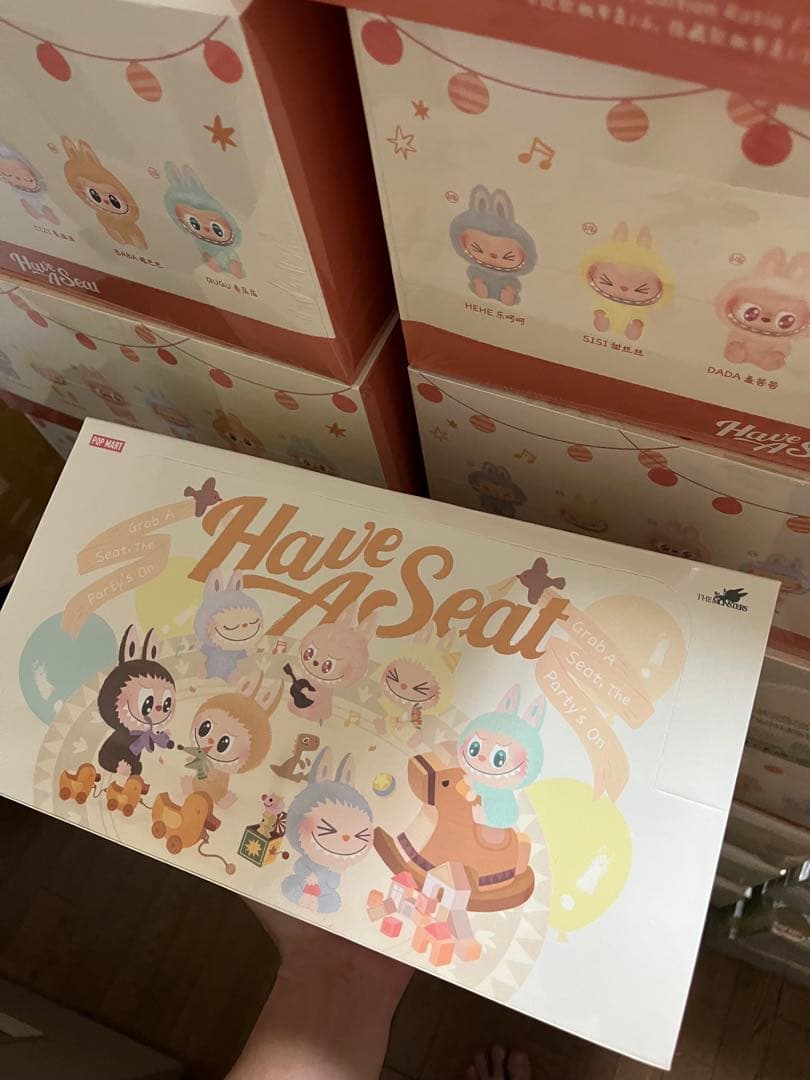 POP MART Labubu Have a Seat ぬいぐるみ アソート