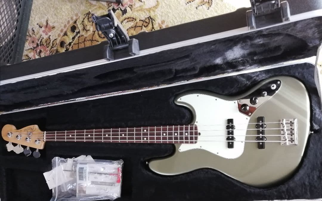 ベース Fender USA American Standard JB