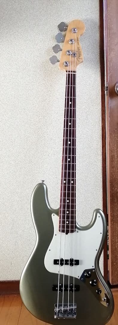 ベース Fender USA American Standard JB