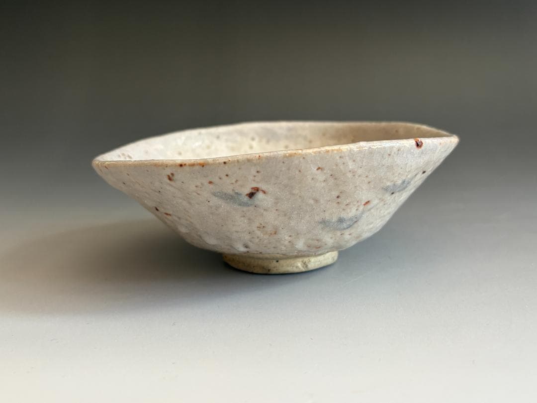 加藤春泰　志野舟絵　平茶碗　即中斎書付　銘「清友」　茶道具　表千家