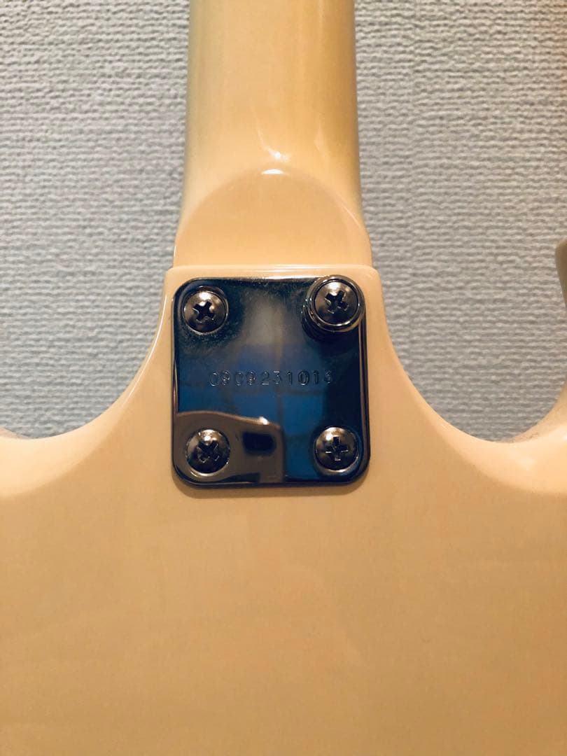 Epiphone SG アイボリー