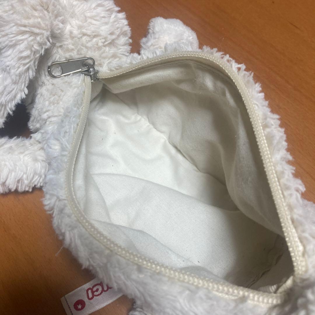 ウサギ型ぬいぐるみペンケース