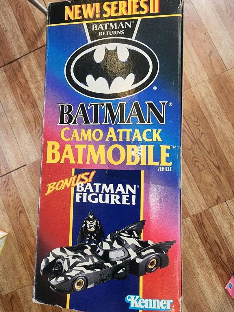 ケナー　バットモービル 　バットマンリターンズ　カモアタック　国内未発売
