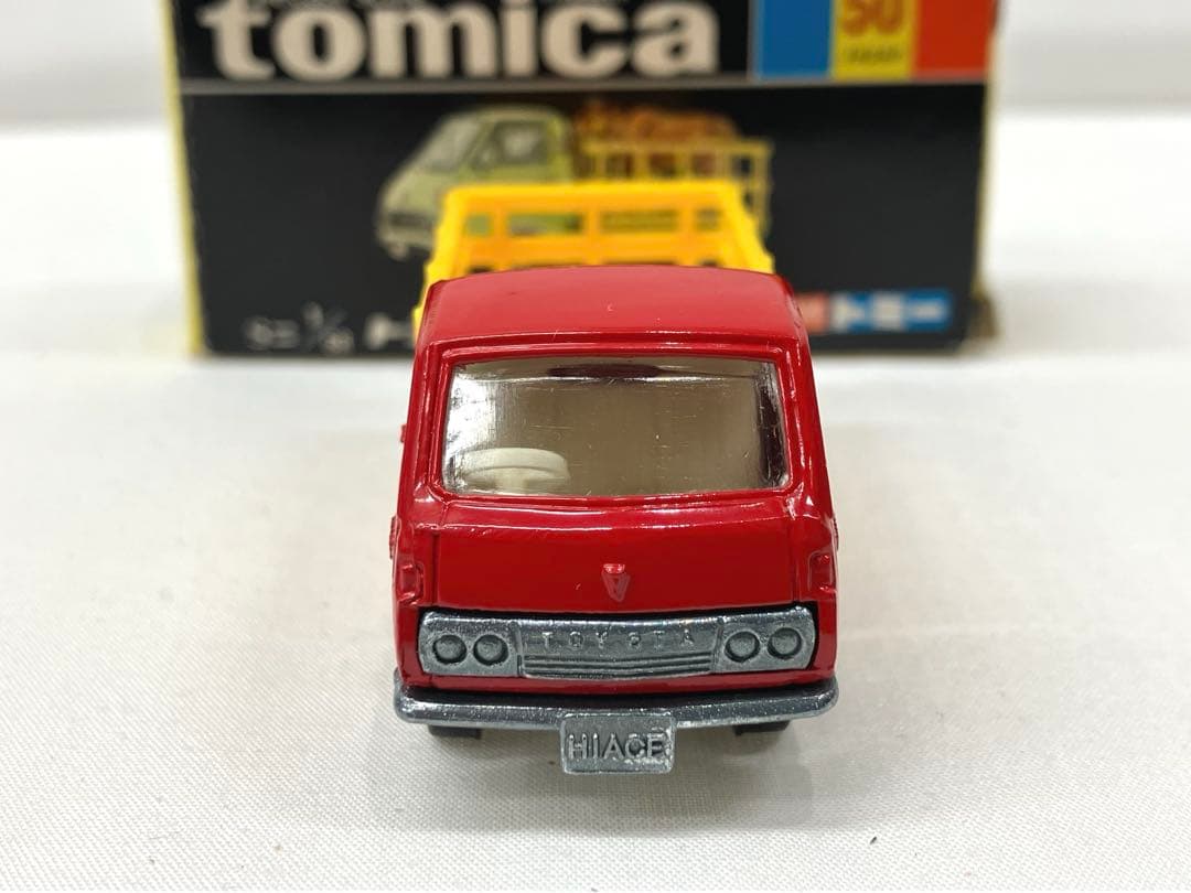 トミカ トヨタ ハイエース 牧場トラック 赤 黄色 No.50 黒箱