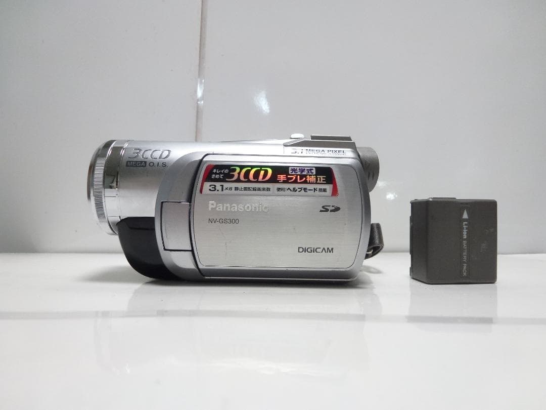 希少　動作品　Mini DV　パナソニックビデオカメラ　NV-GS300　大人気