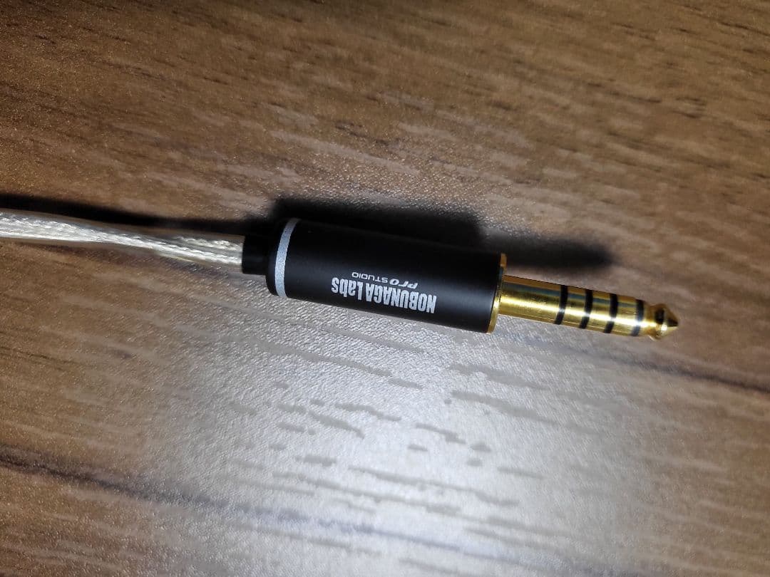 有線イヤホン final x astell&kern akr02